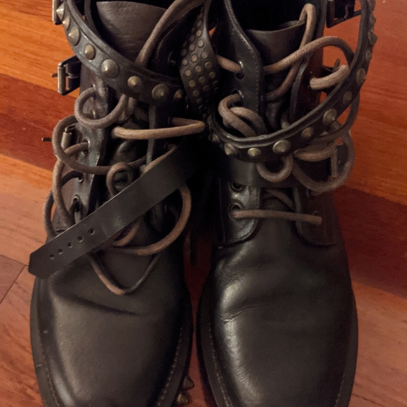 Saint Laurent boot size 36.5 - Picture 14 of 16